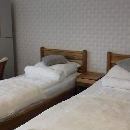 Pokoje-gorlice-zawodzie Homestay *